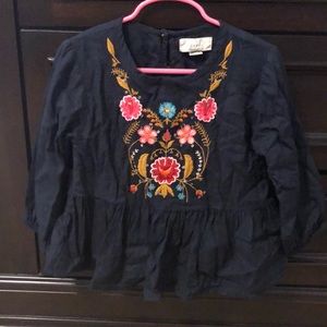 Peek pullover Boho Blouse
